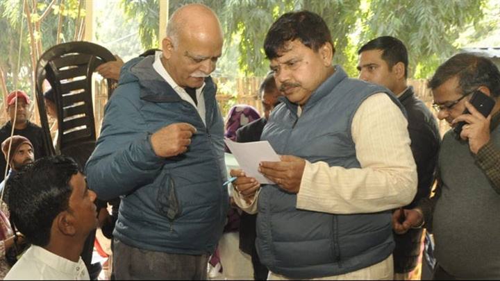 ऊर्जा मंत्री श्री तोमर ने ग्वालियर में सुनी आमजन की समस्यायें